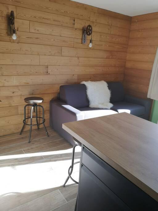 Апартаменти Au Pied Des Pistes Avec Parking Entierement Renove Huez Екстер'єр фото