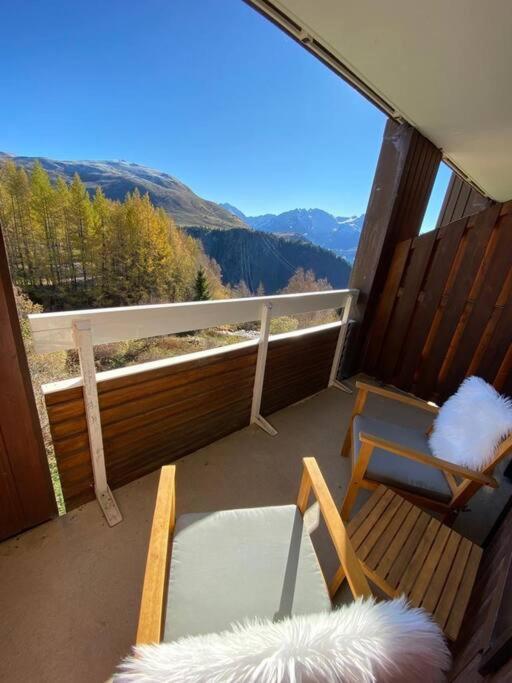 Апартаменти Au Pied Des Pistes Avec Parking Entierement Renove Huez Екстер'єр фото